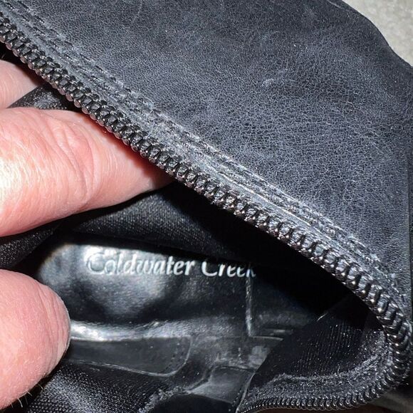 Cold water Creek black leather boots with rounded toes and low heel size 7.5 - Picture 11 of 11